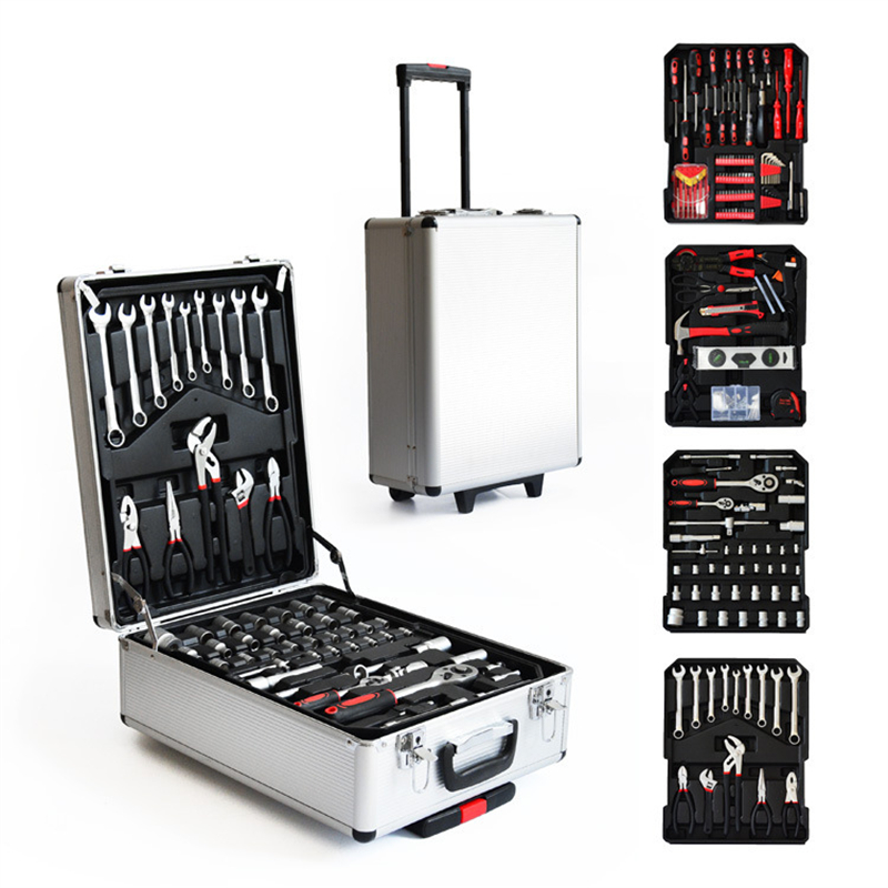 Wrench Set - طقم أدوات ميكانيكية للسيارات مكون من